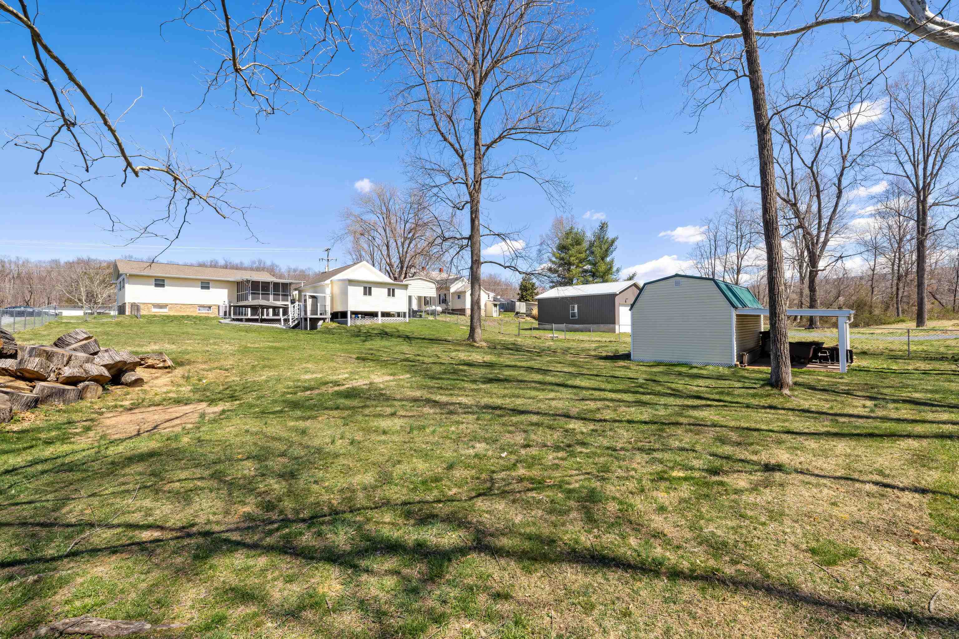 1751 NEW HOPE AND CRIMORA RD, CRIMORA, Virginia 24431, 5 Bedrooms Bedrooms, ,2 BathroomsBathrooms,Residential,1751 NEW HOPE AND CRIMORA RD,662586 MLS # 662586