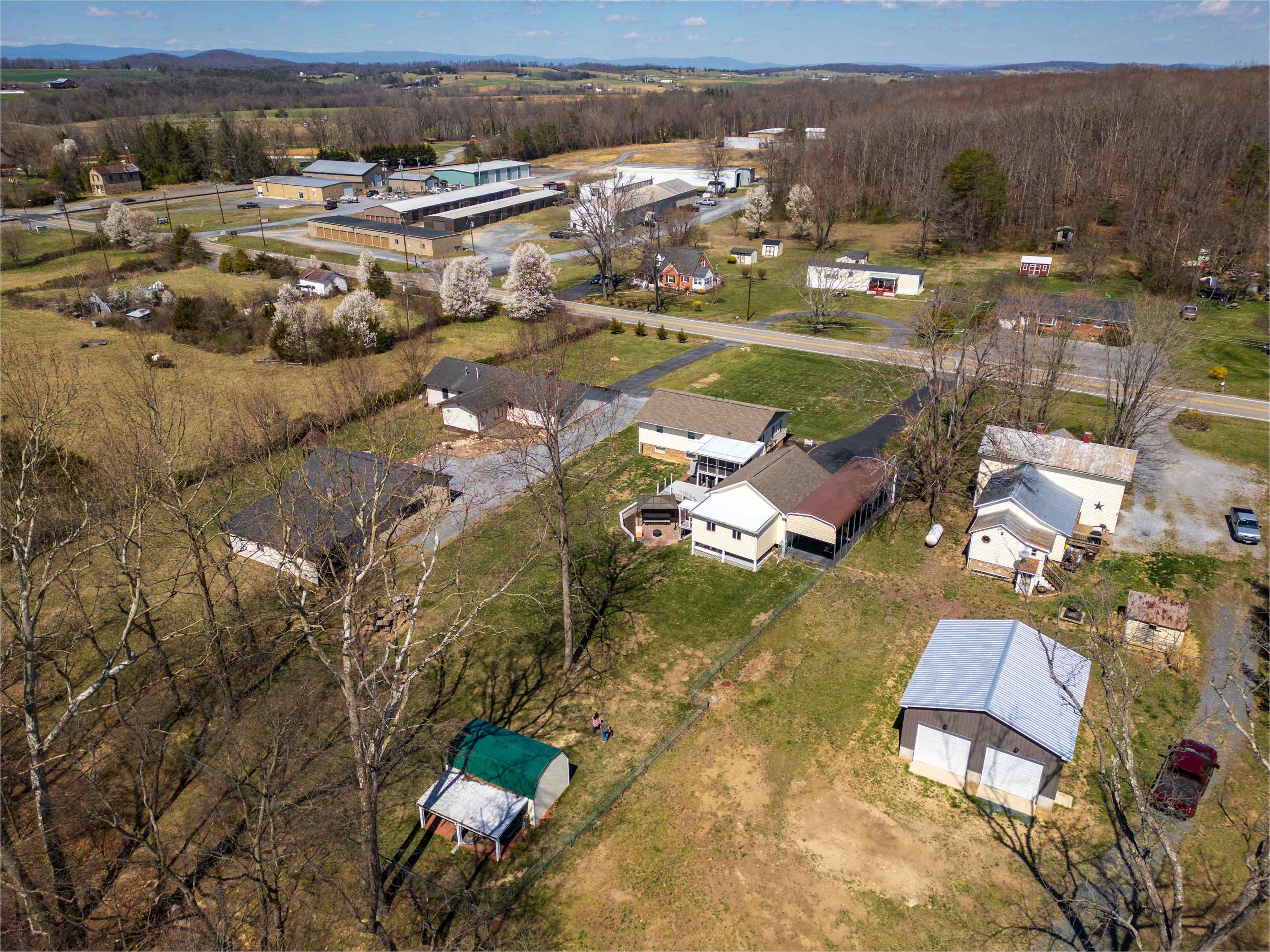 1751 NEW HOPE AND CRIMORA RD, CRIMORA, Virginia 24431, 5 Bedrooms Bedrooms, ,2 BathroomsBathrooms,Residential,1751 NEW HOPE AND CRIMORA RD,662586 MLS # 662586