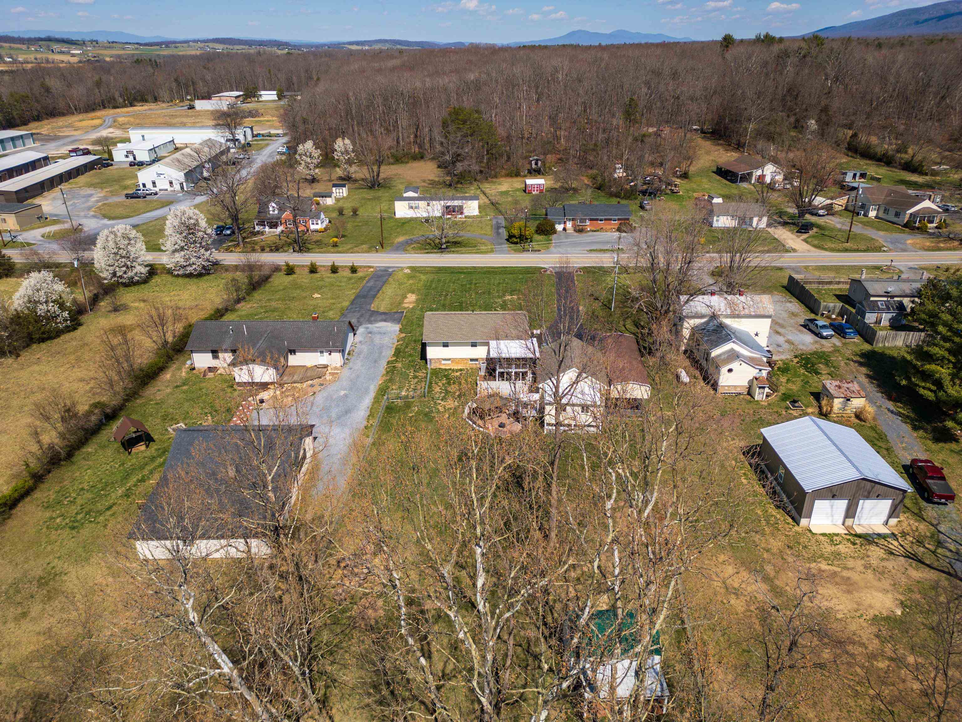 1751 NEW HOPE AND CRIMORA RD, CRIMORA, Virginia 24431, 5 Bedrooms Bedrooms, ,2 BathroomsBathrooms,Residential,1751 NEW HOPE AND CRIMORA RD,662586 MLS # 662586