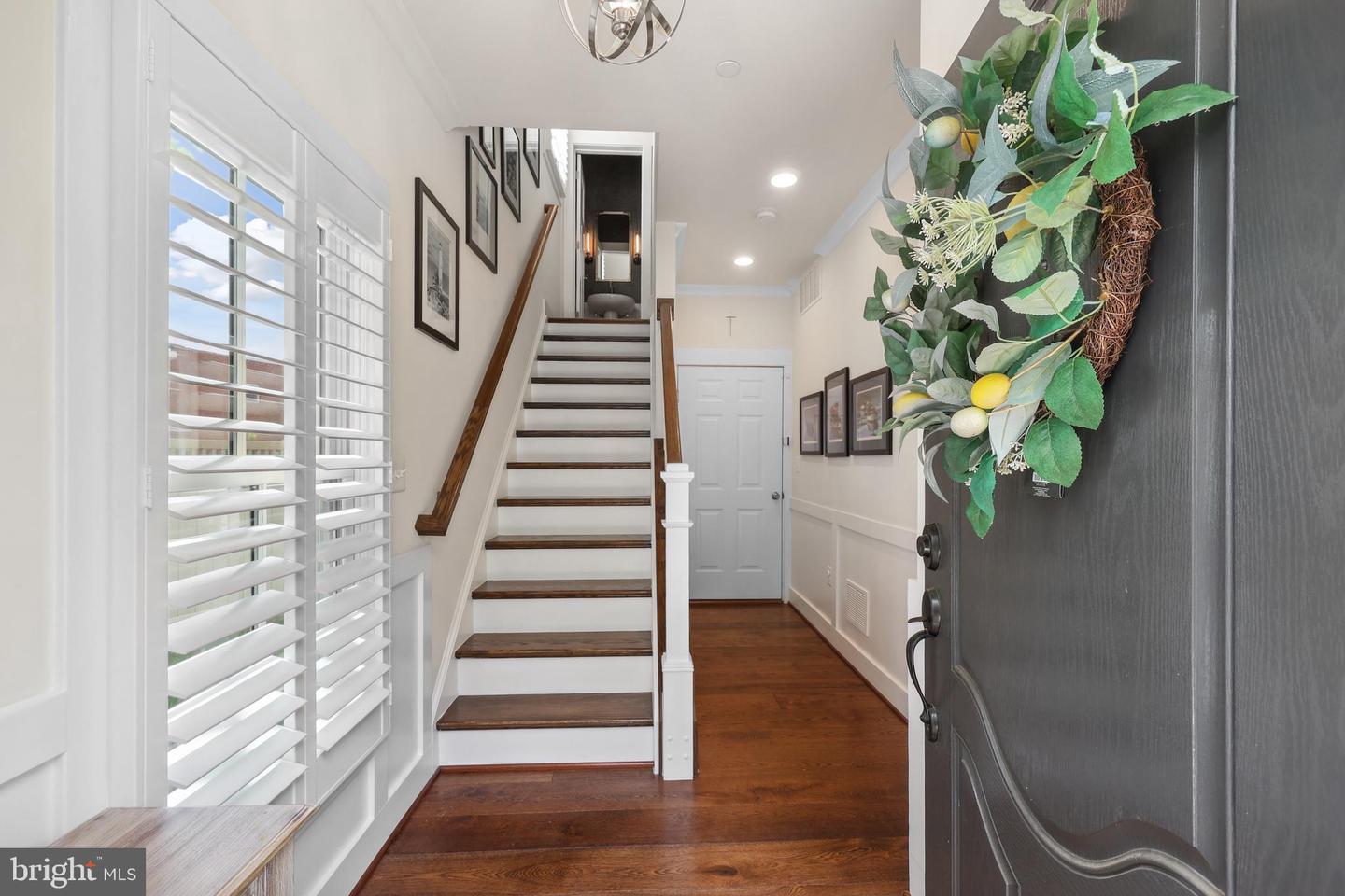 1353 POWHATAN ST, ALEXANDRIA, Virginia 22314, 3 Bedrooms Bedrooms, ,3 BathroomsBathrooms,Residential,For sale,1353 POWHATAN ST,VAAX2044042 MLS # VAAX2044042