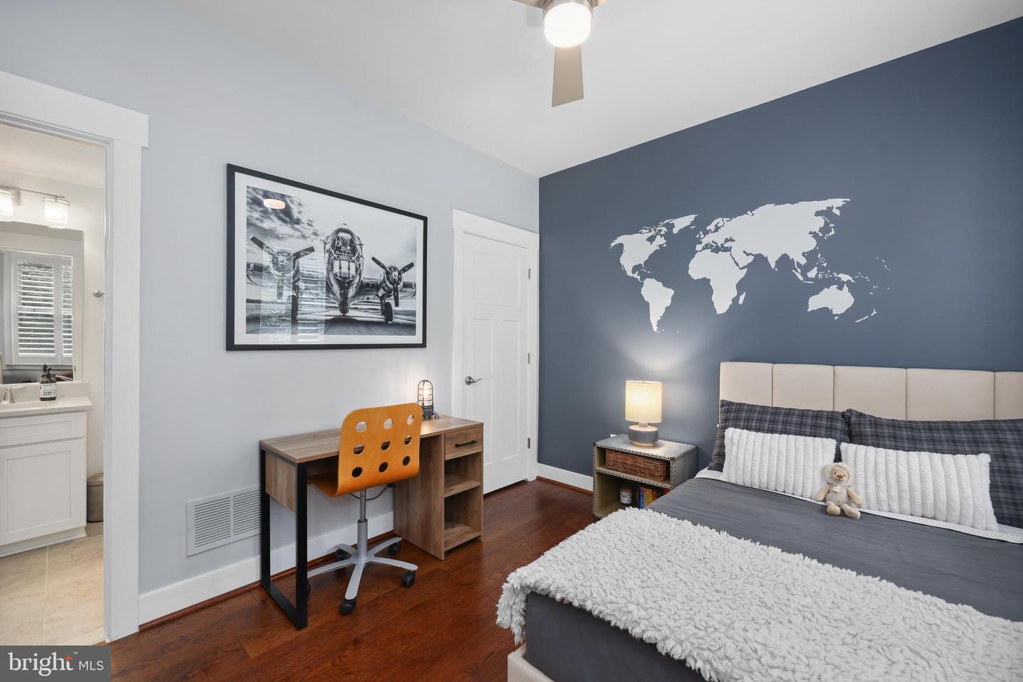 1353 POWHATAN ST, ALEXANDRIA, Virginia 22314, 3 Bedrooms Bedrooms, ,3 BathroomsBathrooms,Residential,For sale,1353 POWHATAN ST,VAAX2044042 MLS # VAAX2044042