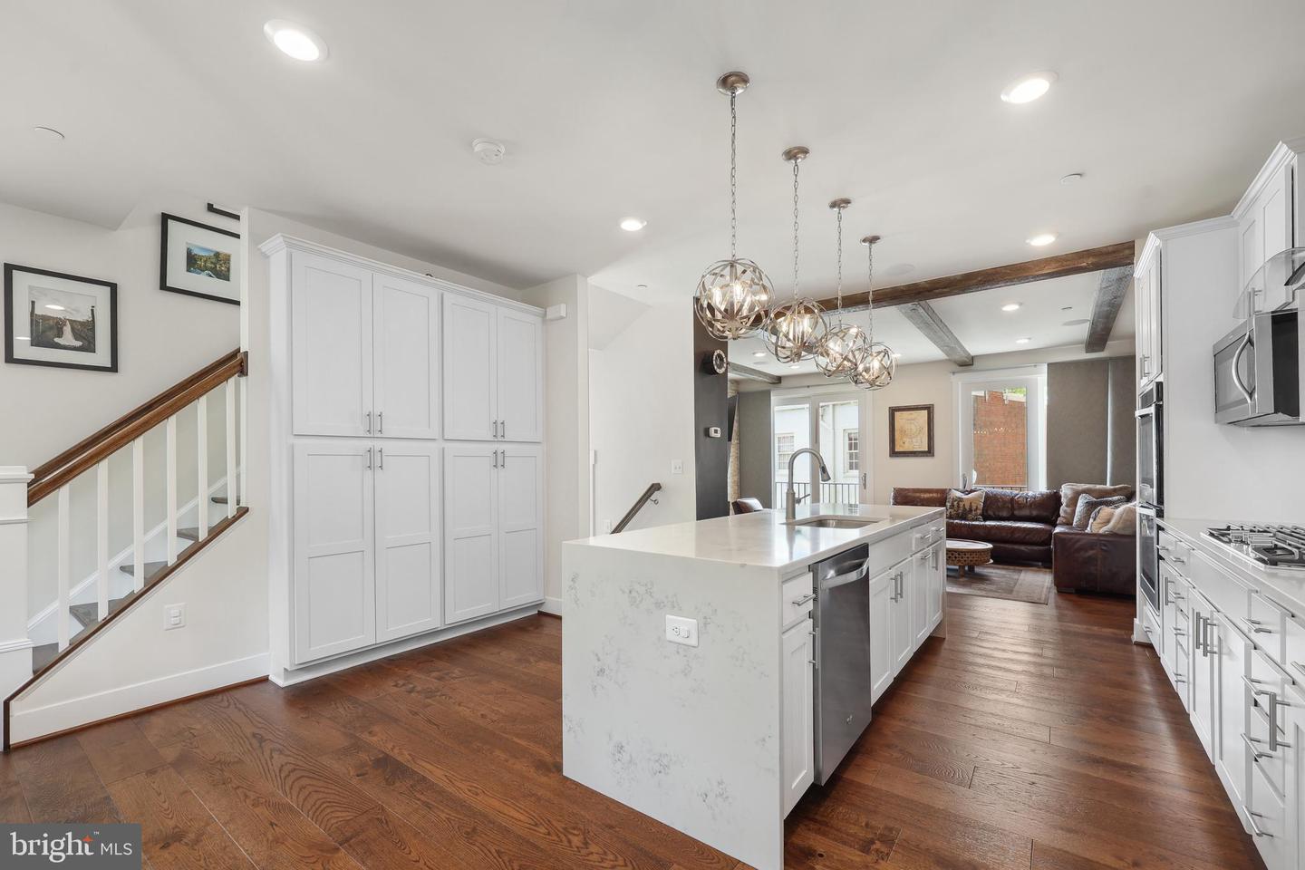 1353 POWHATAN ST, ALEXANDRIA, Virginia 22314, 3 Bedrooms Bedrooms, ,3 BathroomsBathrooms,Residential,For sale,1353 POWHATAN ST,VAAX2044042 MLS # VAAX2044042