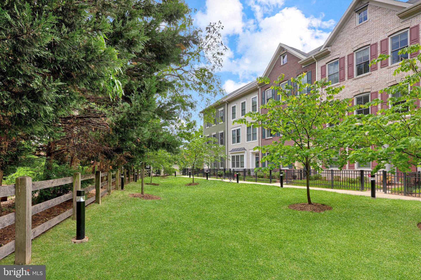 1353 POWHATAN ST, ALEXANDRIA, Virginia 22314, 3 Bedrooms Bedrooms, ,3 BathroomsBathrooms,Residential,For sale,1353 POWHATAN ST,VAAX2044042 MLS # VAAX2044042