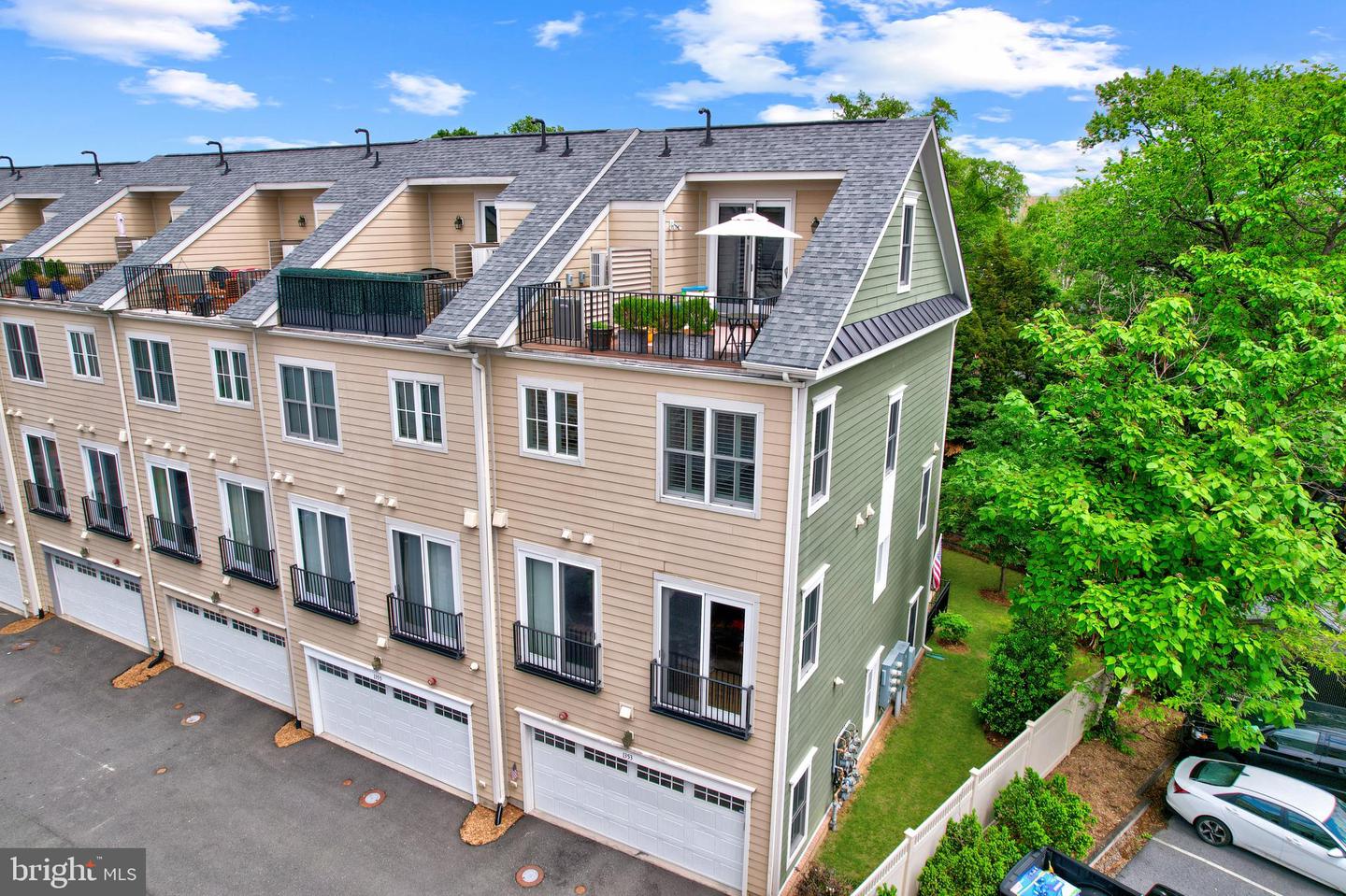 1353 POWHATAN ST, ALEXANDRIA, Virginia 22314, 3 Bedrooms Bedrooms, ,3 BathroomsBathrooms,Residential,For sale,1353 POWHATAN ST,VAAX2044042 MLS # VAAX2044042