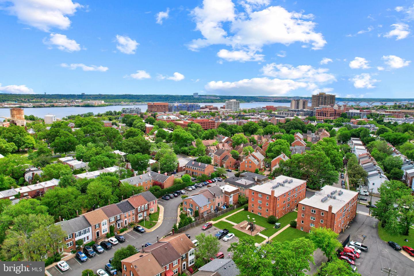 1353 POWHATAN ST, ALEXANDRIA, Virginia 22314, 3 Bedrooms Bedrooms, ,3 BathroomsBathrooms,Residential,For sale,1353 POWHATAN ST,VAAX2044042 MLS # VAAX2044042