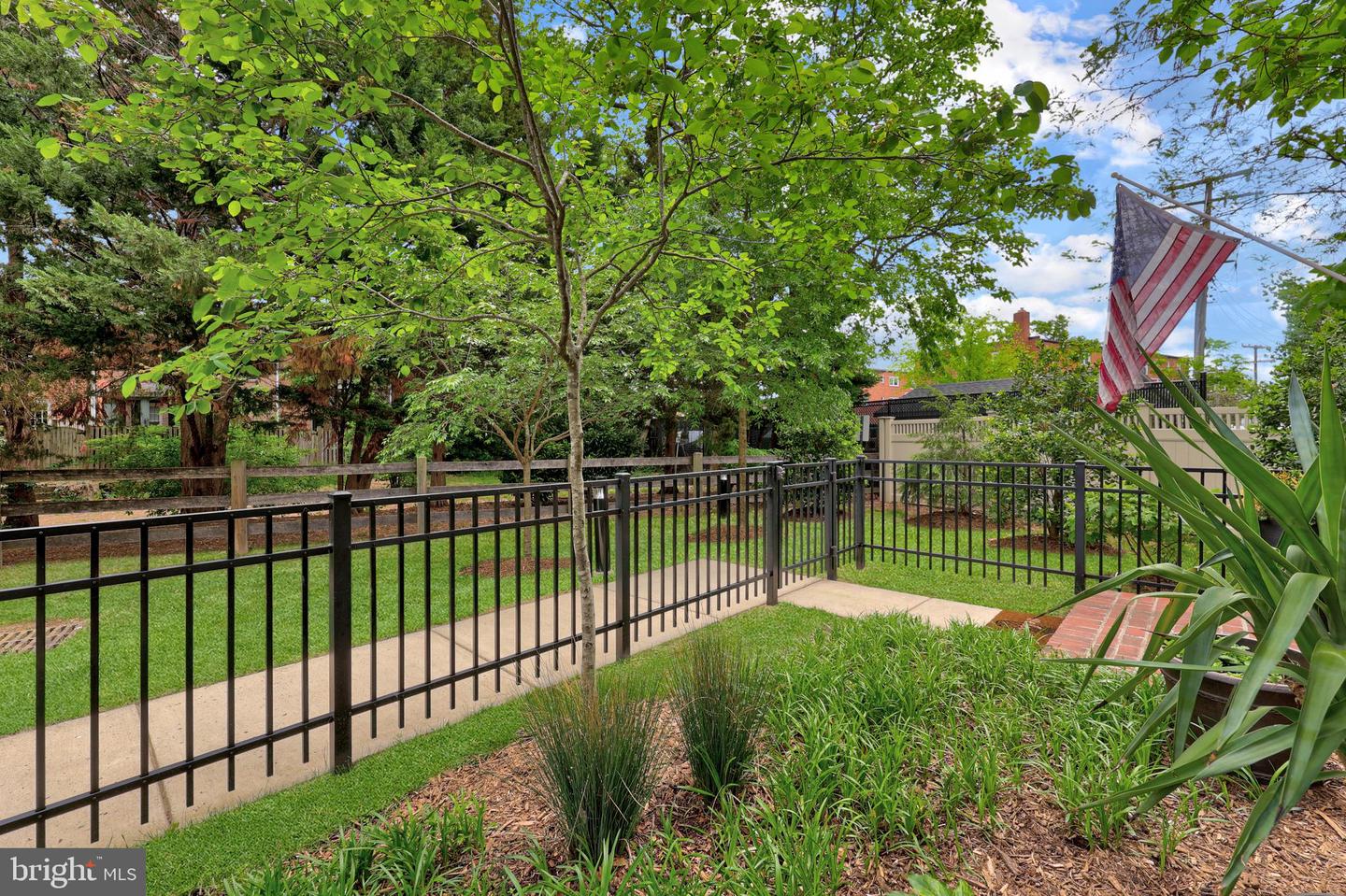 1353 POWHATAN ST, ALEXANDRIA, Virginia 22314, 3 Bedrooms Bedrooms, ,3 BathroomsBathrooms,Residential,For sale,1353 POWHATAN ST,VAAX2044042 MLS # VAAX2044042