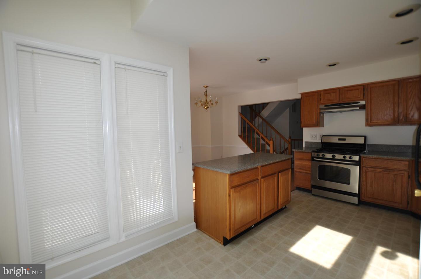 6154 JOUST LN, ALEXANDRIA, Virginia 22315, 2 Bedrooms Bedrooms, ,3 BathroomsBathrooms,Residential,For sale,6154 JOUST LN,VAFX2234268 MLS # VAFX2234268
