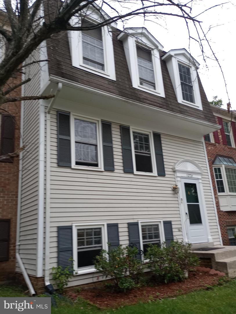 12724 INVERNESS WAY, WOODBRIDGE, Virginia 22192, 4 Bedrooms Bedrooms, ,2 BathroomsBathrooms,Residential,For sale,12724 INVERNESS WAY,VAPW2092444 MLS # VAPW2092444
