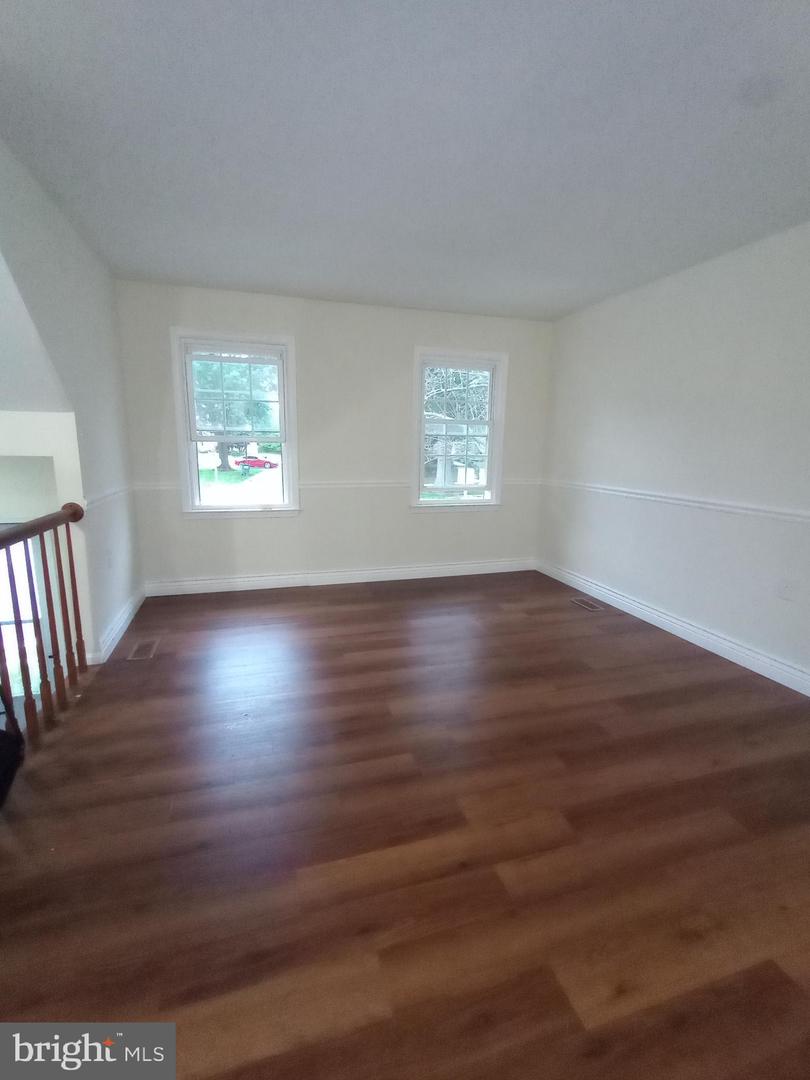 12724 INVERNESS WAY, WOODBRIDGE, Virginia 22192, 4 Bedrooms Bedrooms, ,2 BathroomsBathrooms,Residential,For sale,12724 INVERNESS WAY,VAPW2092444 MLS # VAPW2092444
