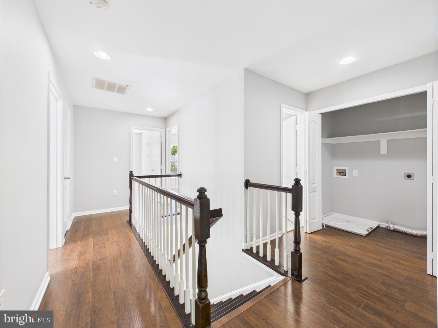 16558 RESERVOIR LOOP, DUMFRIES, Virginia 22026, 5 Bedrooms Bedrooms, ,3 BathroomsBathrooms,Residential,For sale,16558 RESERVOIR LOOP,VAPW2092522 MLS # VAPW2092522