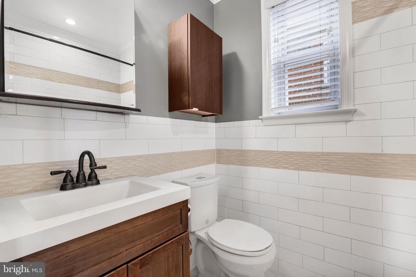 1645 40TH ST SE, WASHINGTON, District Of Columbia 20020, 3 Bedrooms Bedrooms, ,2 BathroomsBathrooms,Residential,For sale,1645 40TH ST SE,DCDC2196896 MLS # DCDC2196896