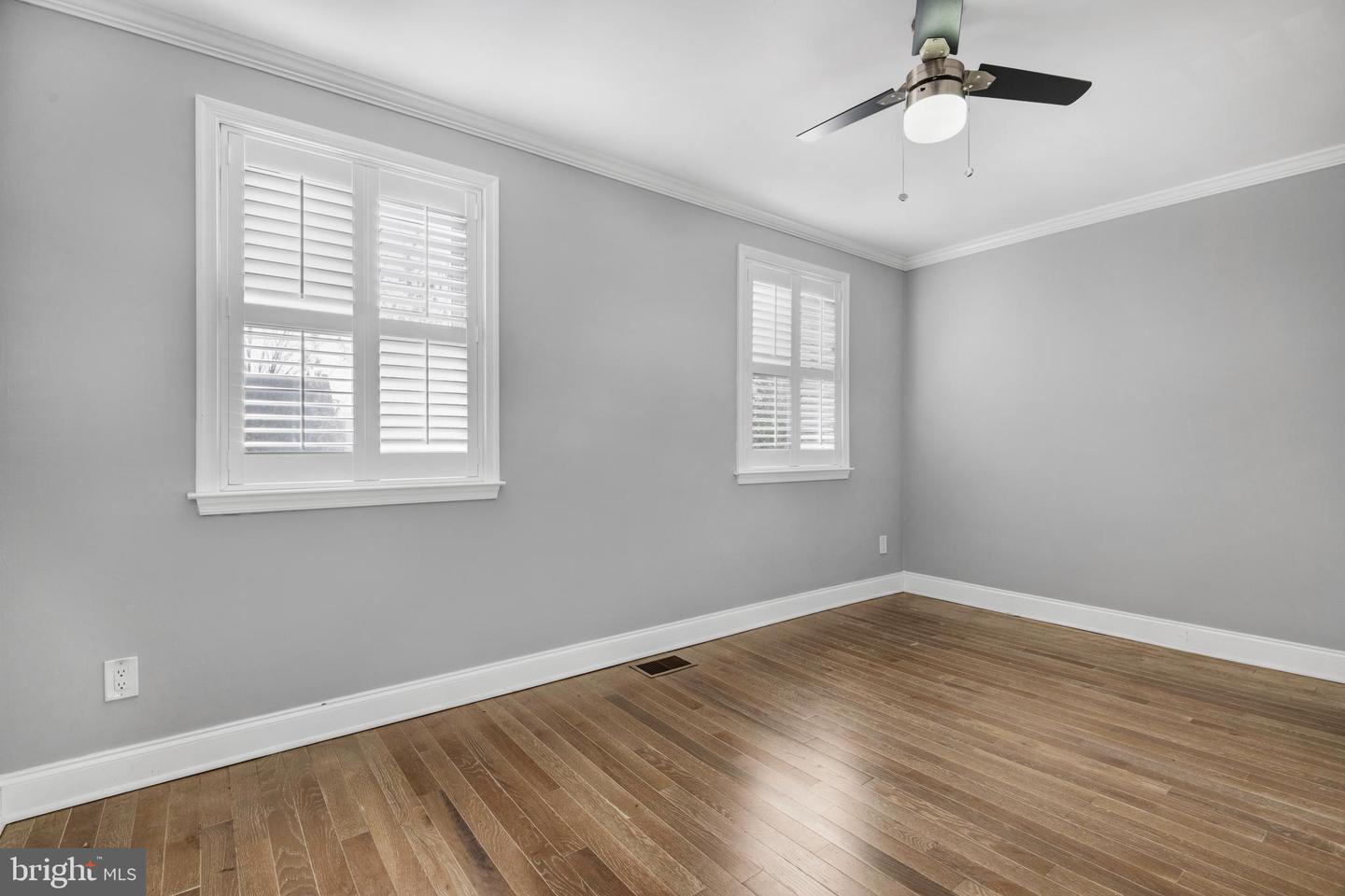 1645 40TH ST SE, WASHINGTON, District Of Columbia 20020, 3 Bedrooms Bedrooms, ,2 BathroomsBathrooms,Residential,For sale,1645 40TH ST SE,DCDC2196896 MLS # DCDC2196896