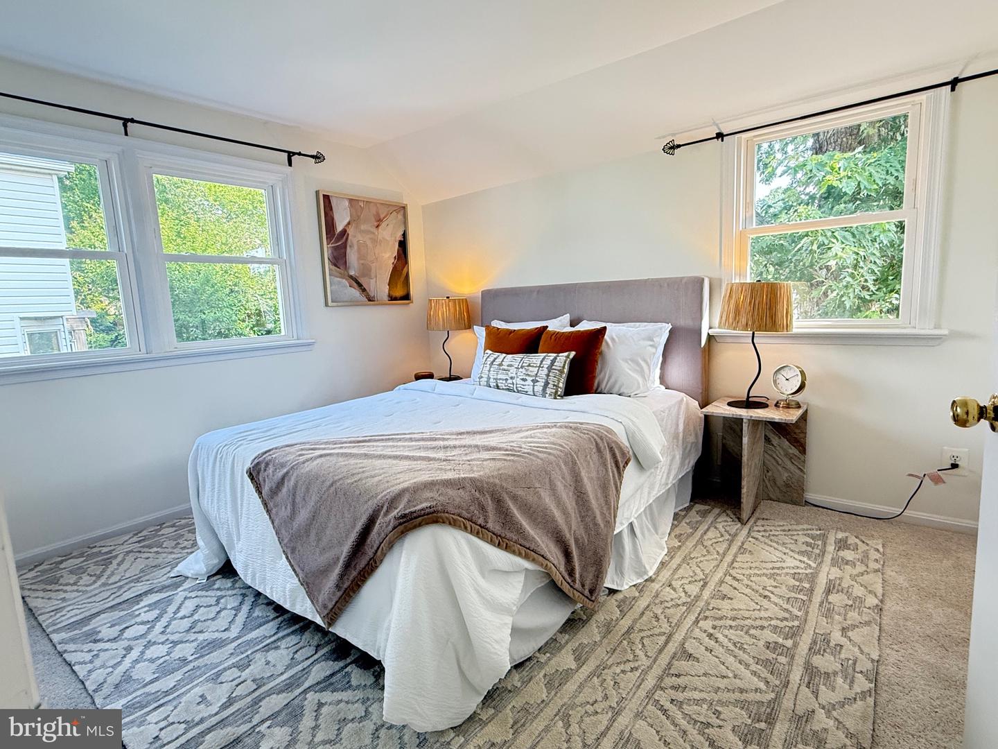 19 W WYATT AVE, ALEXANDRIA, Virginia 22301, 4 Bedrooms Bedrooms, ,3 BathroomsBathrooms,Residential,For sale,19 W WYATT AVE,VAAX2044468 MLS # VAAX2044468