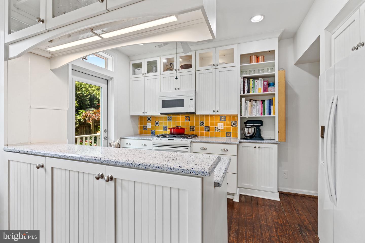 19 W WYATT AVE, ALEXANDRIA, Virginia 22301, 4 Bedrooms Bedrooms, ,3 BathroomsBathrooms,Residential,For sale,19 W WYATT AVE,VAAX2044468 MLS # VAAX2044468