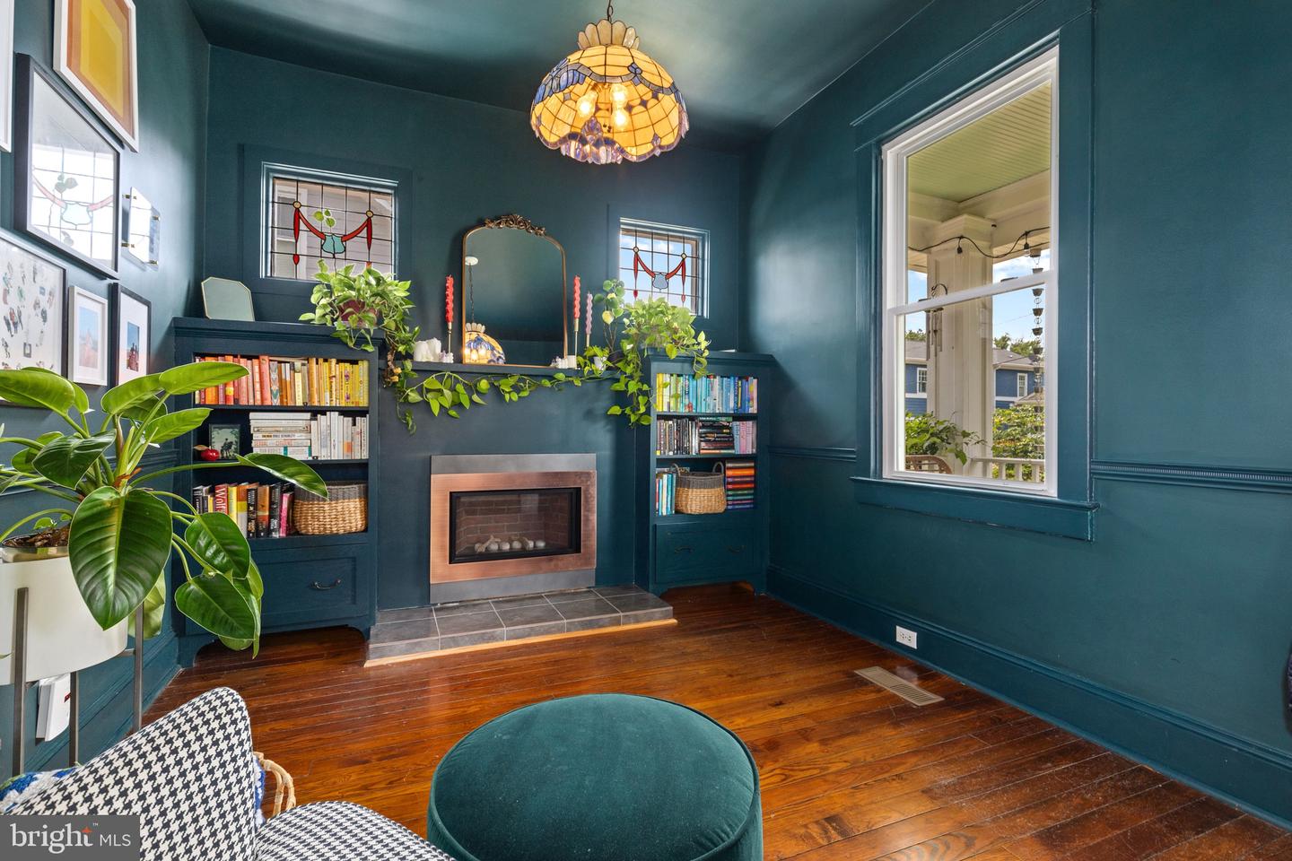 19 W WYATT AVE, ALEXANDRIA, Virginia 22301, 4 Bedrooms Bedrooms, ,3 BathroomsBathrooms,Residential,For sale,19 W WYATT AVE,VAAX2044468 MLS # VAAX2044468