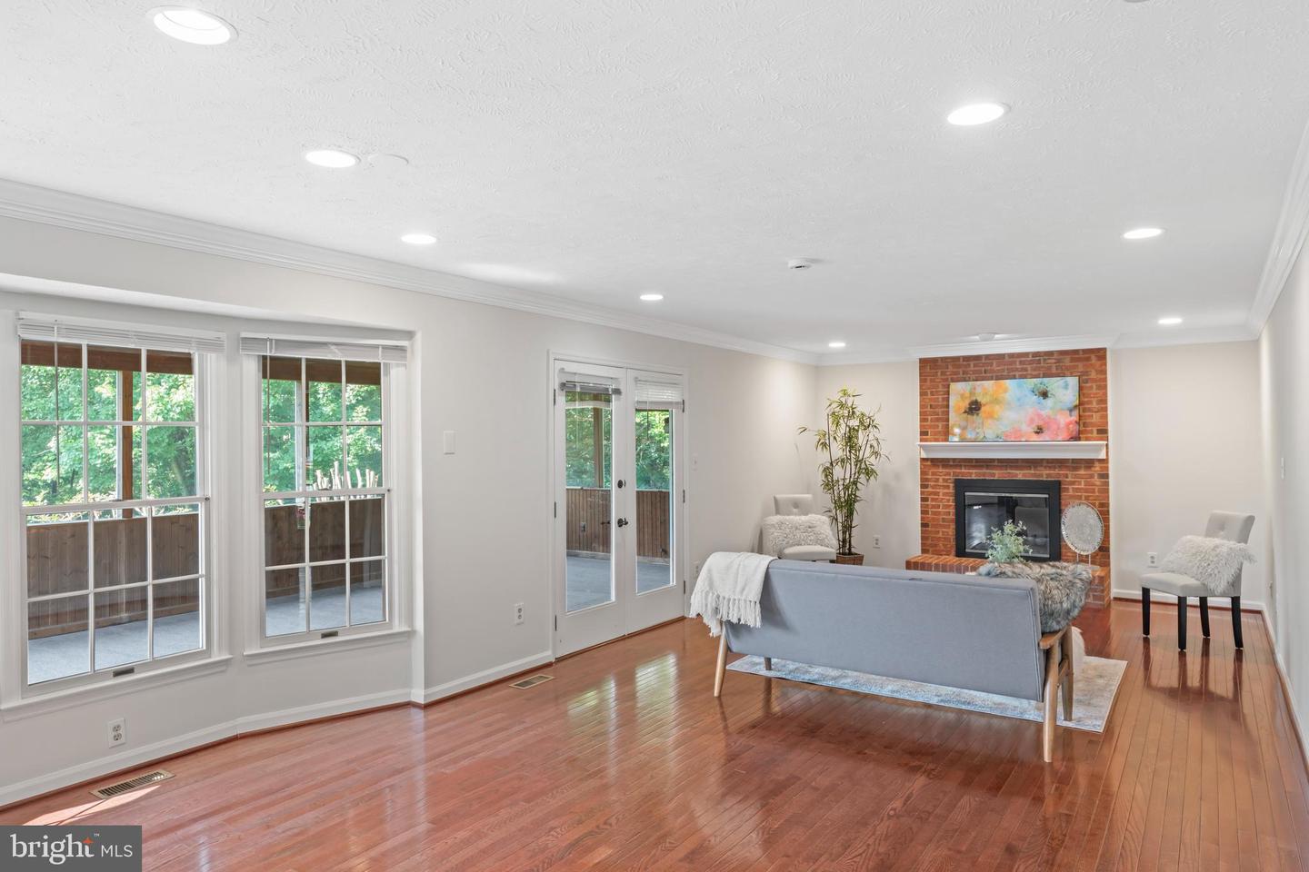 2206 MILBURN LN, RESTON, Virginia 20191, 5 Bedrooms Bedrooms, ,3 BathroomsBathrooms,Residential,For sale,2206 MILBURN LN,VAFX2236182 MLS # VAFX2236182