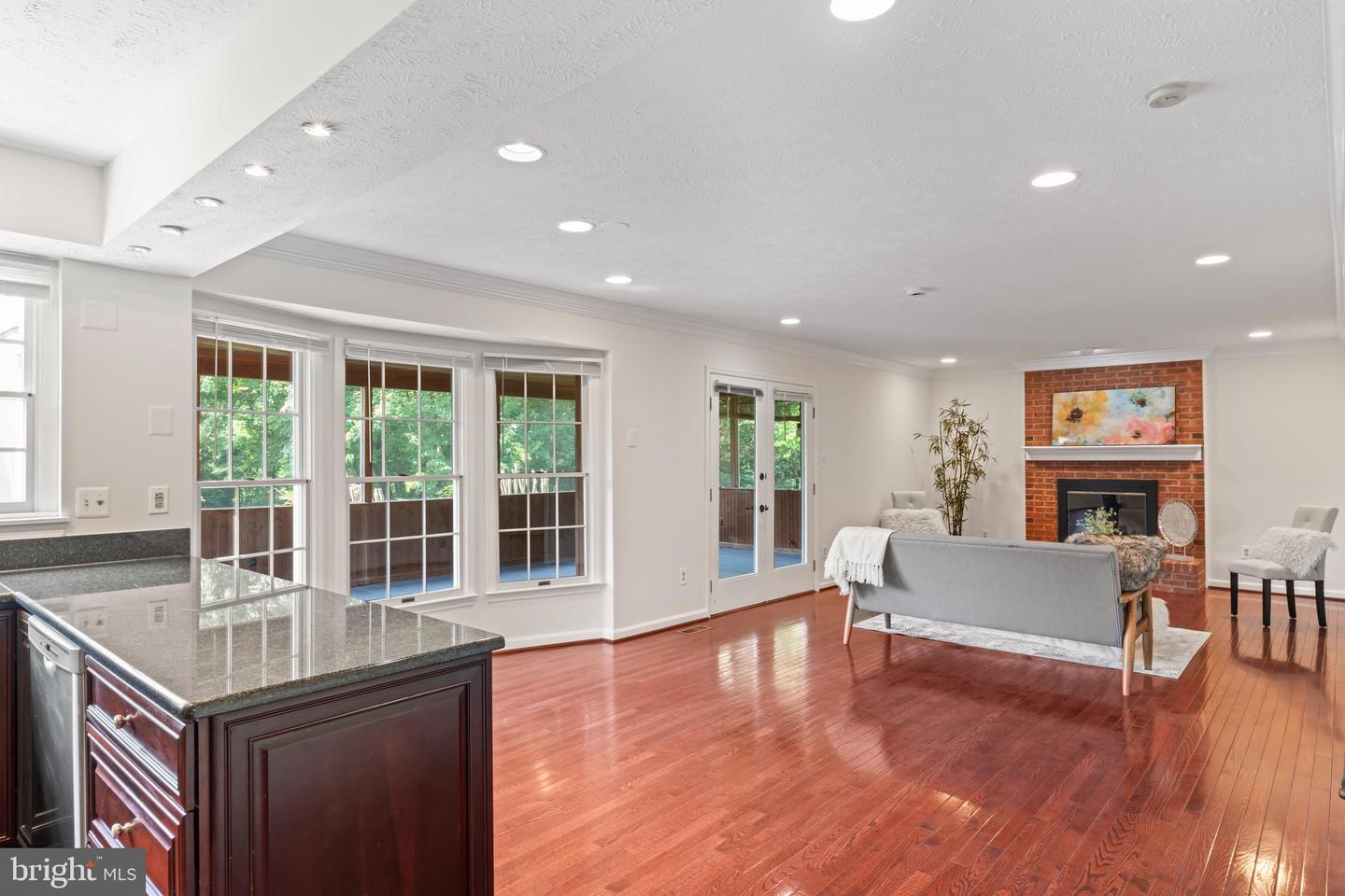 2206 MILBURN LN, RESTON, Virginia 20191, 5 Bedrooms Bedrooms, ,3 BathroomsBathrooms,Residential,For sale,2206 MILBURN LN,VAFX2236182 MLS # VAFX2236182