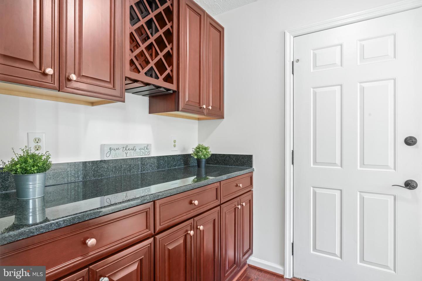 2206 MILBURN LN, RESTON, Virginia 20191, 5 Bedrooms Bedrooms, ,3 BathroomsBathrooms,Residential,For sale,2206 MILBURN LN,VAFX2236182 MLS # VAFX2236182