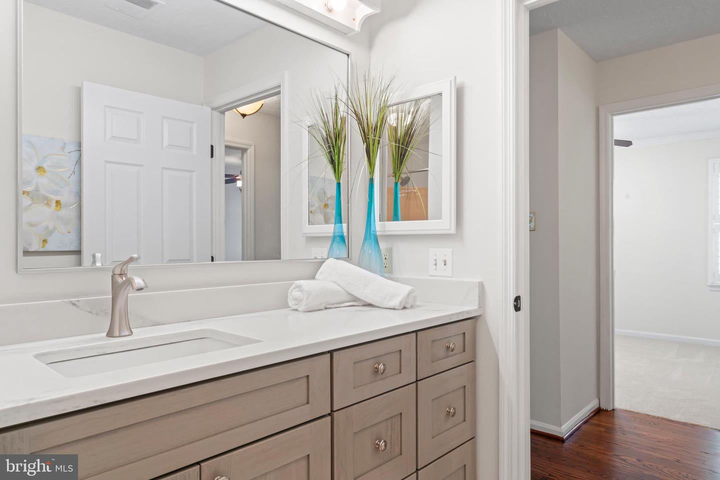 2206 MILBURN LN, RESTON, Virginia 20191, 5 Bedrooms Bedrooms, ,3 BathroomsBathrooms,Residential,For sale,2206 MILBURN LN,VAFX2236182 MLS # VAFX2236182