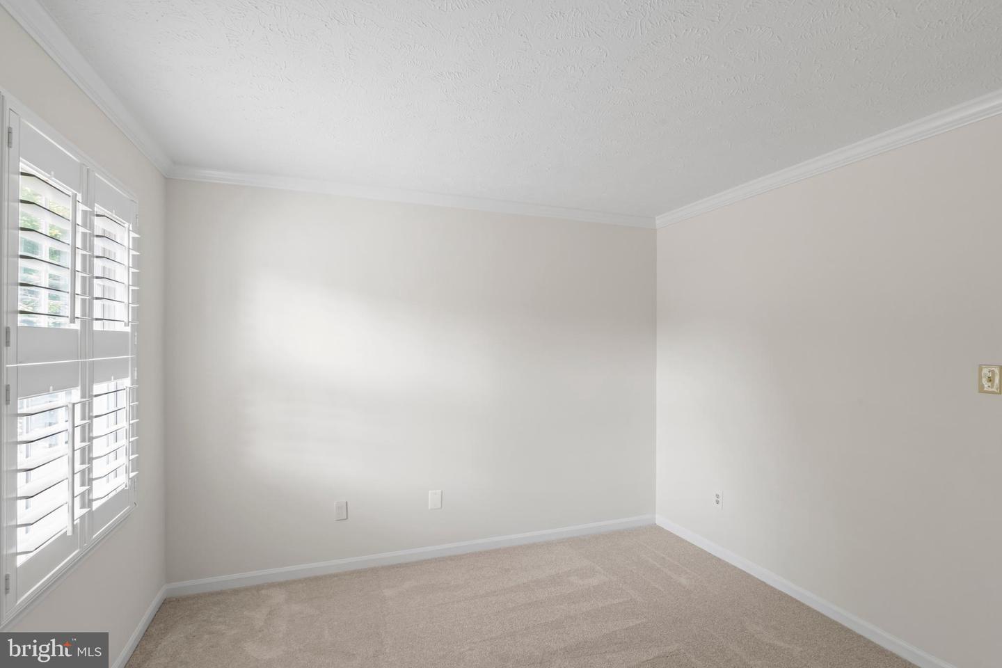 2206 MILBURN LN, RESTON, Virginia 20191, 5 Bedrooms Bedrooms, ,3 BathroomsBathrooms,Residential,For sale,2206 MILBURN LN,VAFX2236182 MLS # VAFX2236182