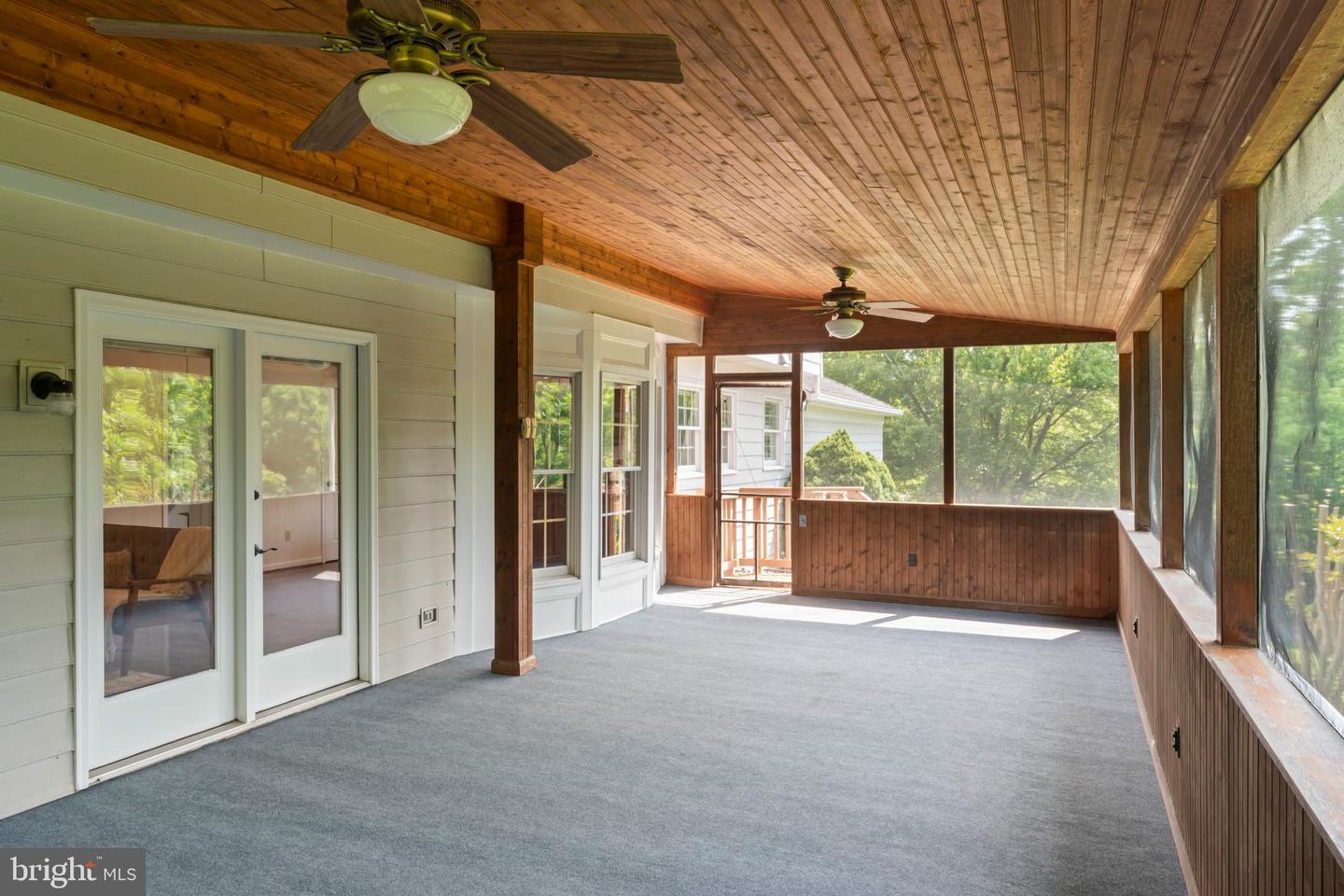 2206 MILBURN LN, RESTON, Virginia 20191, 5 Bedrooms Bedrooms, ,3 BathroomsBathrooms,Residential,For sale,2206 MILBURN LN,VAFX2236182 MLS # VAFX2236182