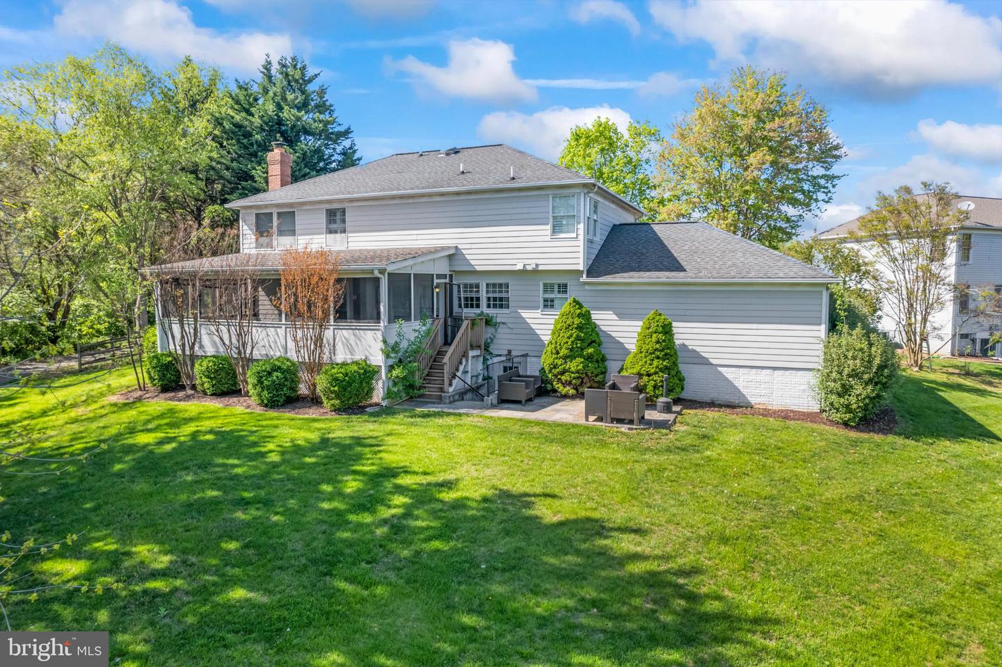 2206 MILBURN LN, RESTON, Virginia 20191, 5 Bedrooms Bedrooms, ,3 BathroomsBathrooms,Residential,For sale,2206 MILBURN LN,VAFX2236182 MLS # VAFX2236182