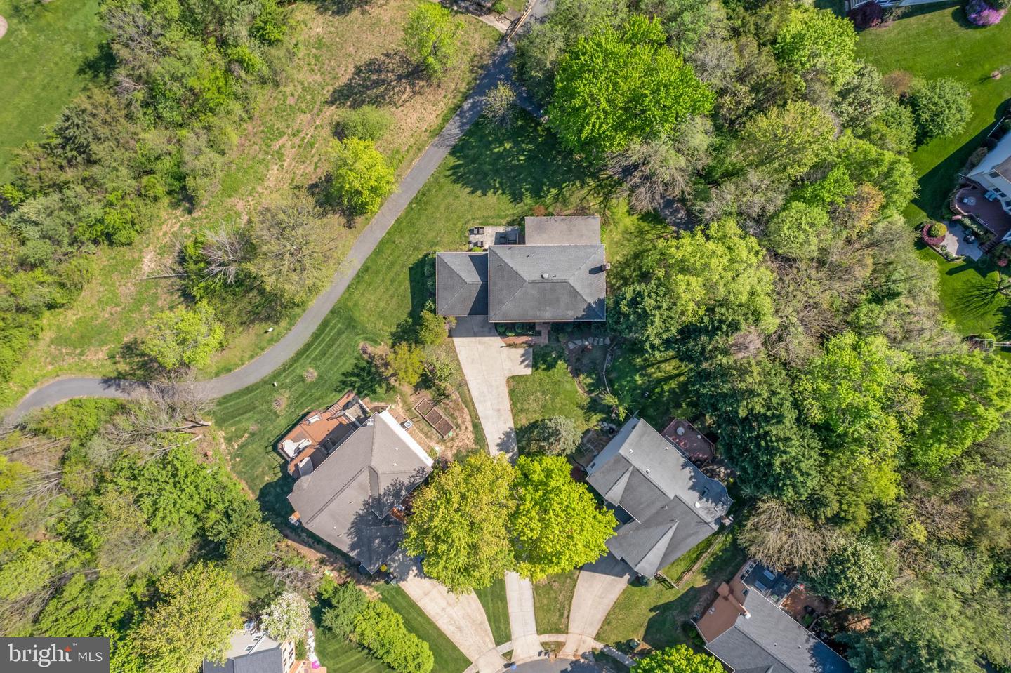 2206 MILBURN LN, RESTON, Virginia 20191, 5 Bedrooms Bedrooms, ,3 BathroomsBathrooms,Residential,For sale,2206 MILBURN LN,VAFX2236182 MLS # VAFX2236182