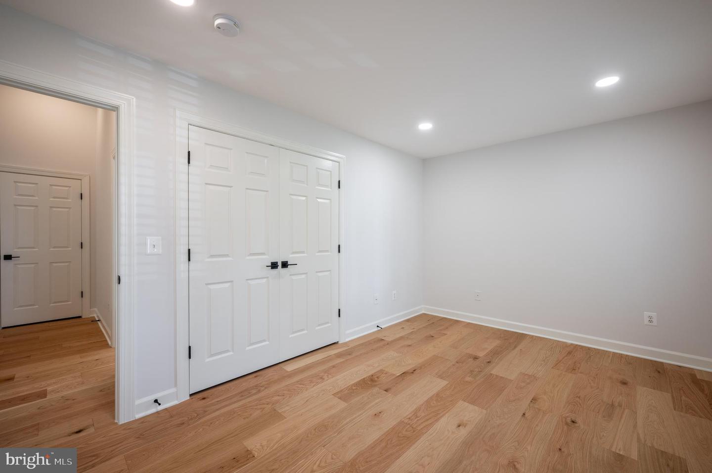 20518 SWECKER FARM PL, STERLING, Virginia 20165, 3 Bedrooms Bedrooms, ,2 BathroomsBathrooms,Residential,For sale,20518 SWECKER FARM PL,VALO2094730 MLS # VALO2094730