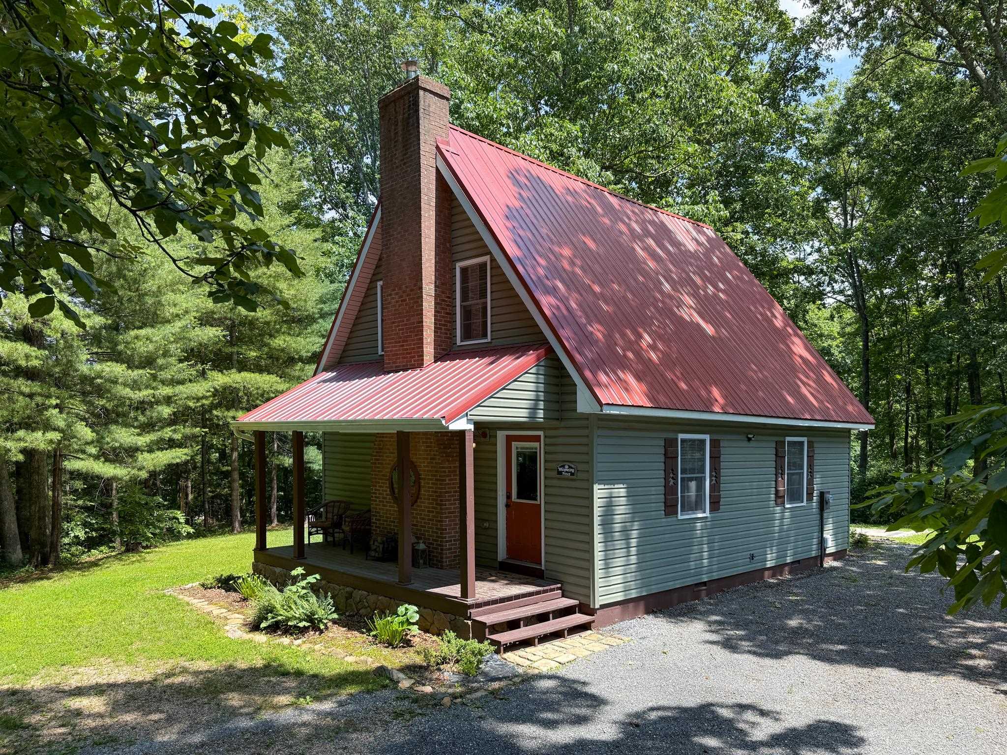 323 DEER TRAIL DR, GREENVILLE, Virginia 24440, 3 Bedrooms Bedrooms, ,2 BathroomsBathrooms,Residential,323 DEER TRAIL DR,665737 MLS # 665737