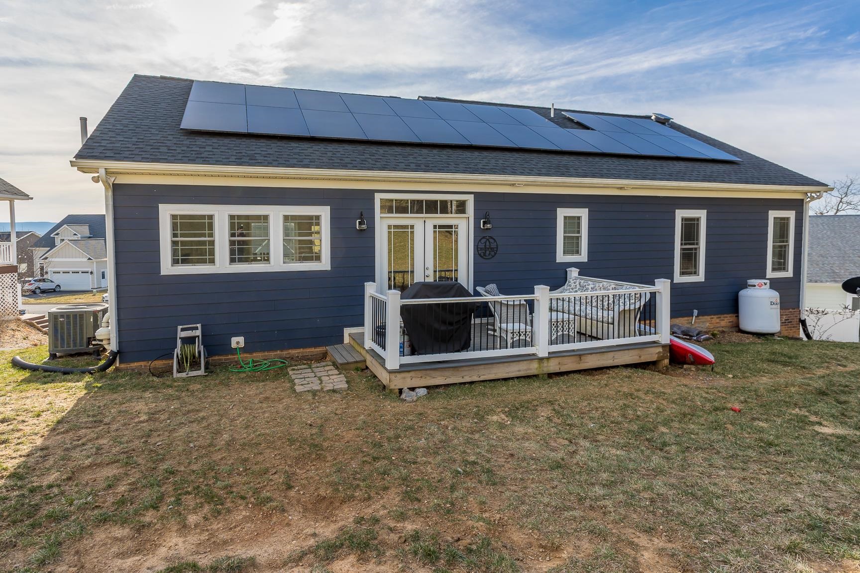 123 BEAUREGARD DR, STAUNTON, Virginia 24401, 3 Bedrooms Bedrooms, ,3 BathroomsBathrooms,Residential,123 BEAUREGARD DR,665747 MLS # 665747