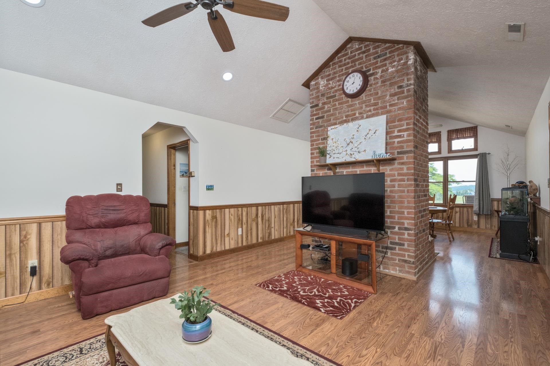 605 CHURCHMANS MILL RD, STUARTS DRAFT, Virginia 24477, 3 Bedrooms Bedrooms, ,2 BathroomsBathrooms,Residential,Cottage with Views!,605 CHURCHMANS MILL RD,665748 MLS # 665748