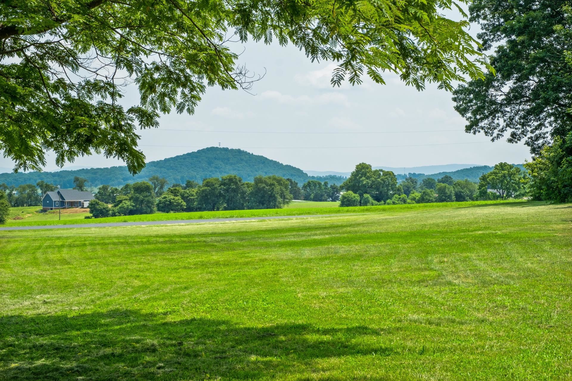 605 CHURCHMANS MILL RD, STUARTS DRAFT, Virginia 24477, 3 Bedrooms Bedrooms, ,2 BathroomsBathrooms,Residential,Cottage with Views!,605 CHURCHMANS MILL RD,665748 MLS # 665748