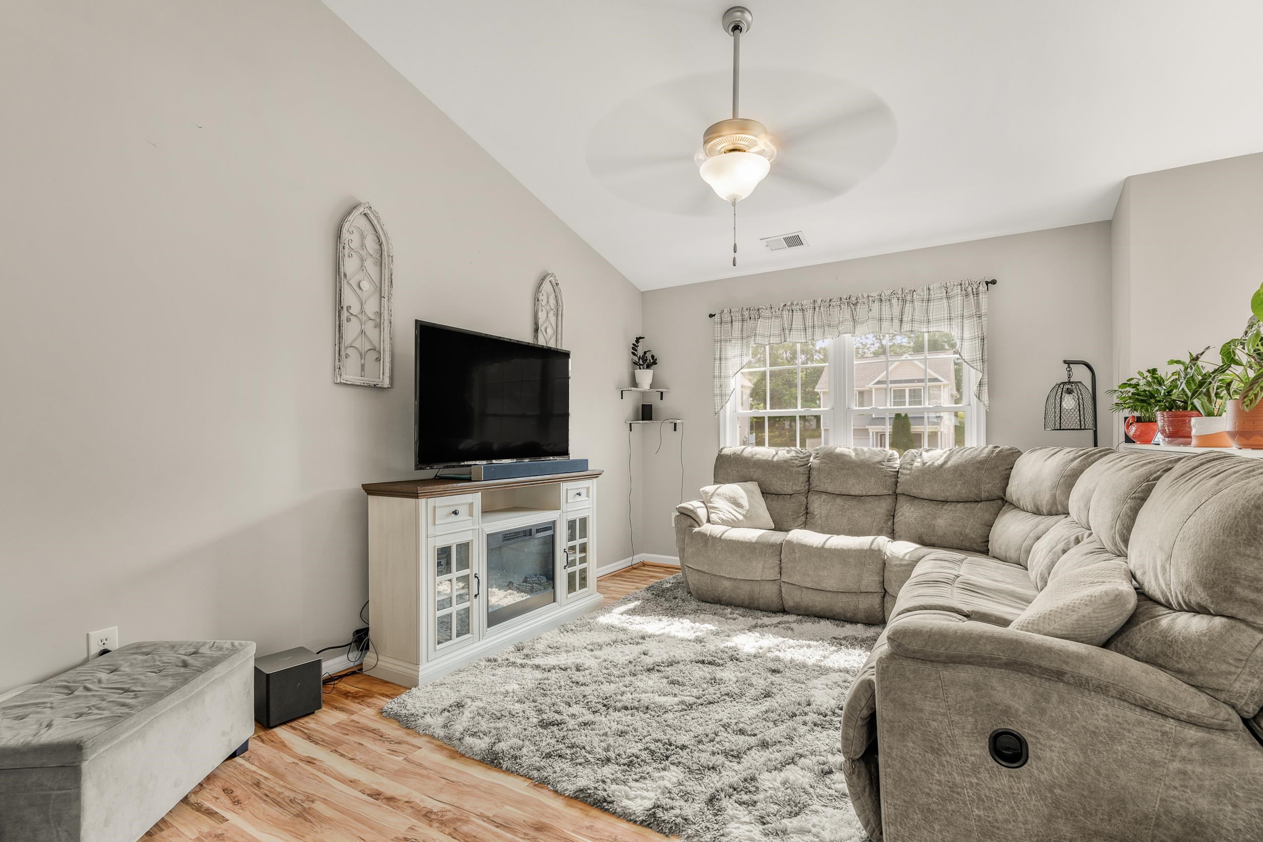 96 LOFTY CIR, STUARTS DRAFT, Virginia 24477, 4 Bedrooms Bedrooms, ,3 BathroomsBathrooms,Residential,96 LOFTY CIR,665749 MLS # 665749