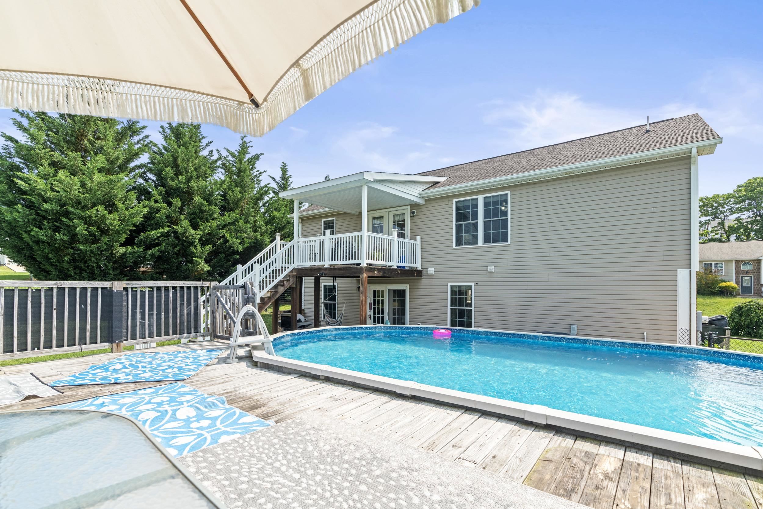 96 LOFTY CIR, STUARTS DRAFT, Virginia 24477, 4 Bedrooms Bedrooms, ,3 BathroomsBathrooms,Residential,96 LOFTY CIR,665749 MLS # 665749