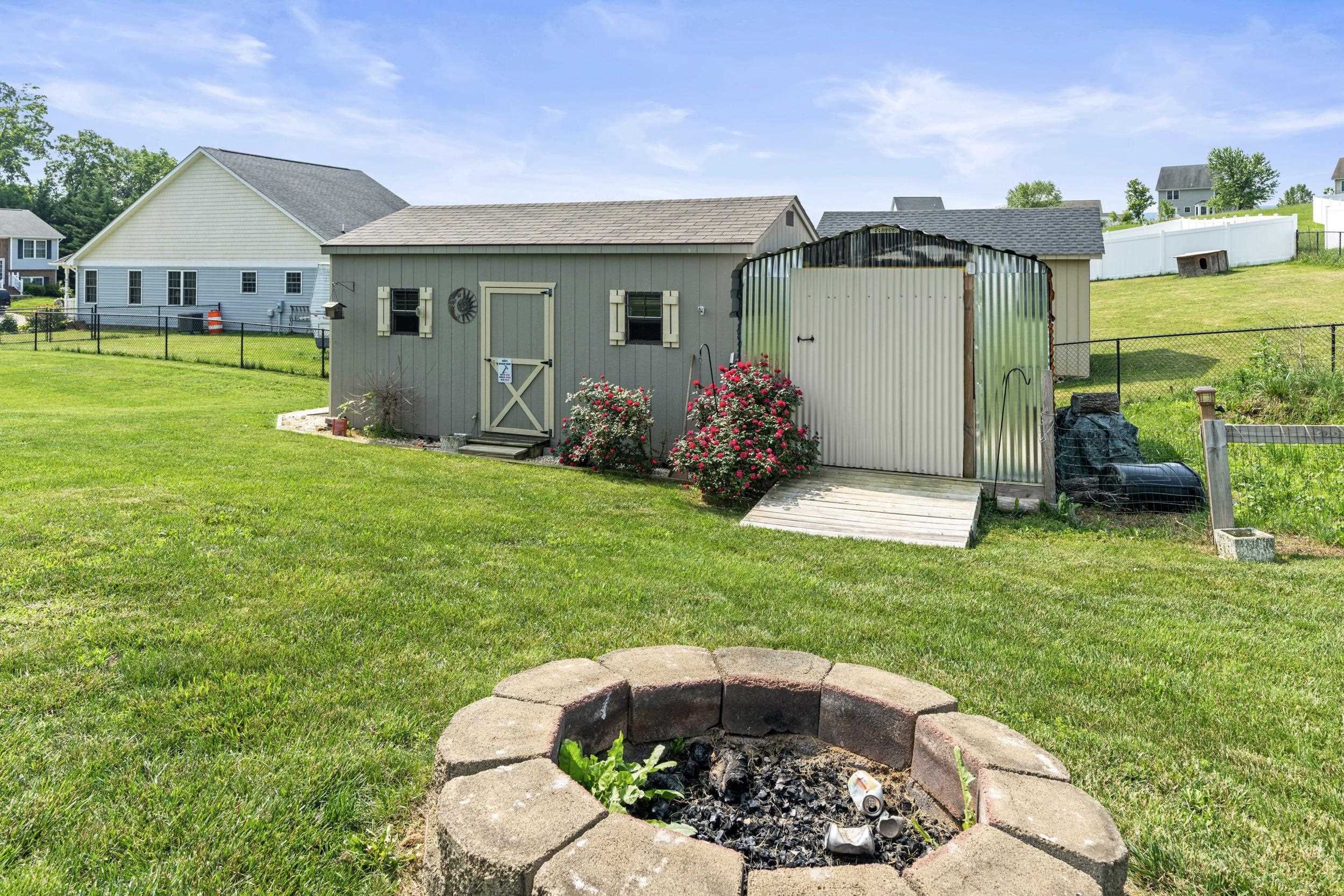 96 LOFTY CIR, STUARTS DRAFT, Virginia 24477, 4 Bedrooms Bedrooms, ,3 BathroomsBathrooms,Residential,96 LOFTY CIR,665749 MLS # 665749
