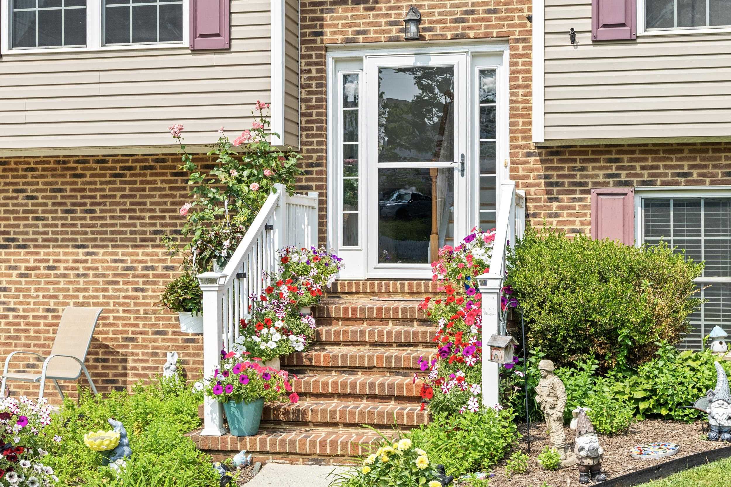 96 LOFTY CIR, STUARTS DRAFT, Virginia 24477, 4 Bedrooms Bedrooms, ,3 BathroomsBathrooms,Residential,96 LOFTY CIR,665749 MLS # 665749