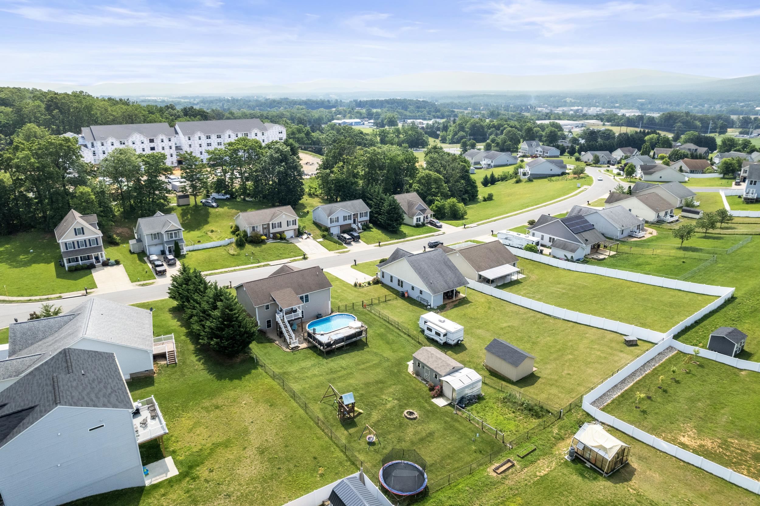 96 LOFTY CIR, STUARTS DRAFT, Virginia 24477, 4 Bedrooms Bedrooms, ,3 BathroomsBathrooms,Residential,96 LOFTY CIR,665749 MLS # 665749