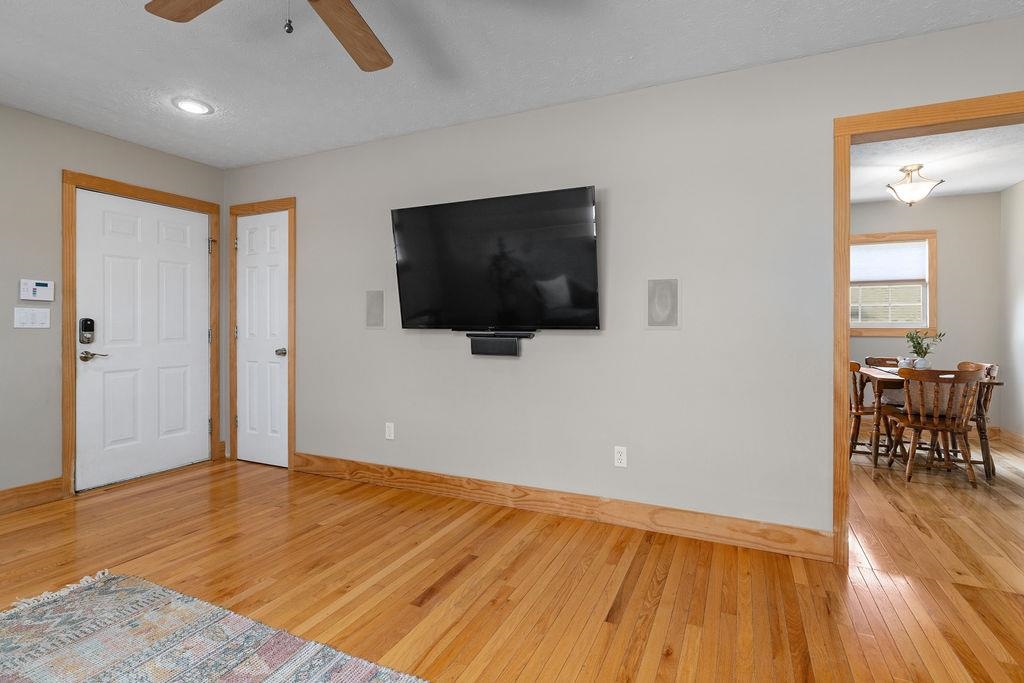 909 GARDNER ST, WAYNESBORO, Virginia 22980, 3 Bedrooms Bedrooms, ,1 BathroomBathrooms,Residential,909 GARDNER ST,665750 MLS # 665750