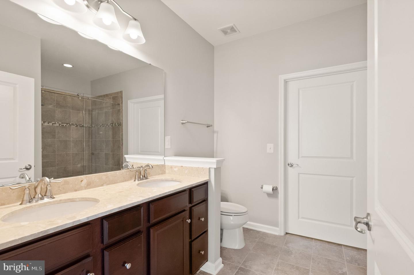 25055 SULLIVAN TER, ALDIE, Virginia 20105, 3 Bedrooms Bedrooms, ,3 BathroomsBathrooms,Residential,For sale,25055 SULLIVAN TER,VALO2095044 MLS # VALO2095044