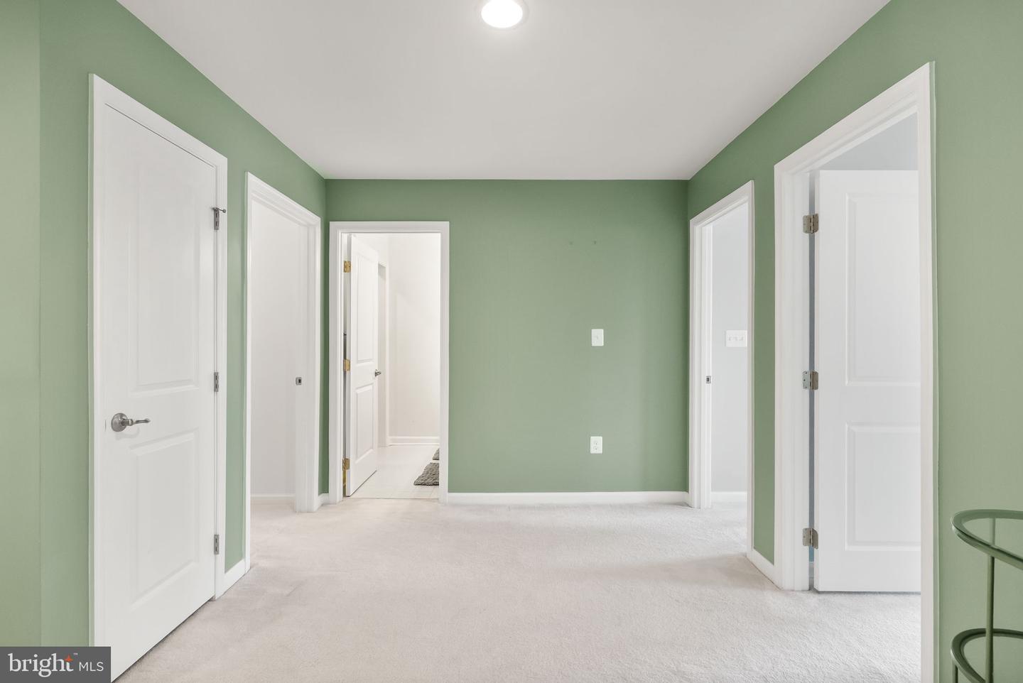 25055 SULLIVAN TER, ALDIE, Virginia 20105, 3 Bedrooms Bedrooms, ,3 BathroomsBathrooms,Residential,For sale,25055 SULLIVAN TER,VALO2095044 MLS # VALO2095044