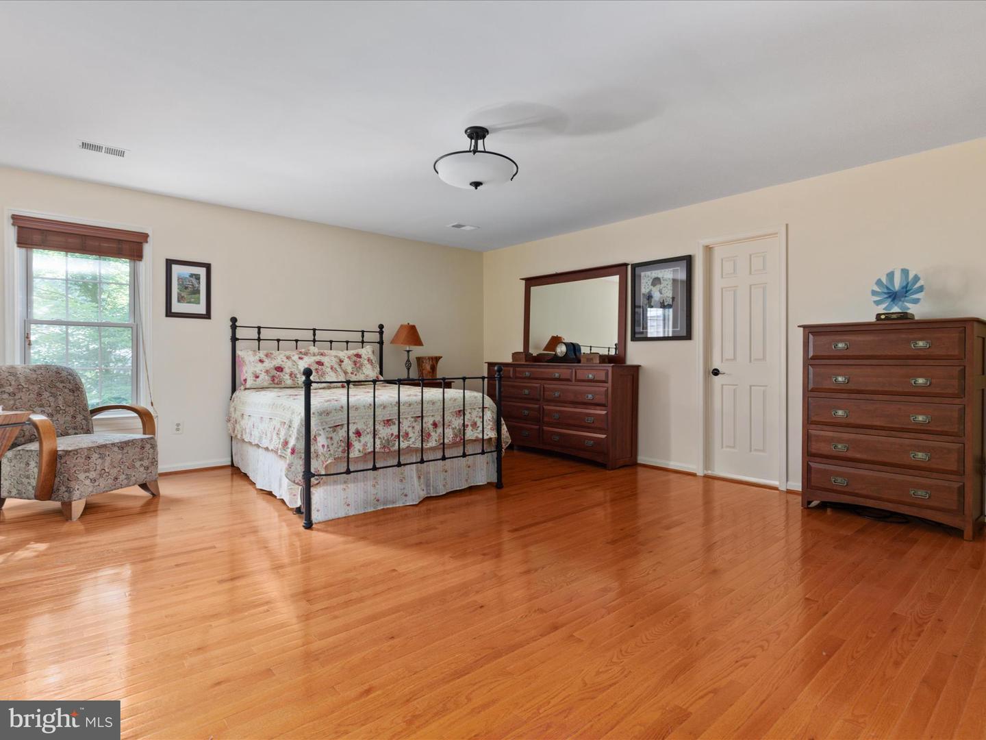 4819 BENTONBROOK DR, FAIRFAX, Virginia 22030, 4 Bedrooms Bedrooms, ,4 BathroomsBathrooms,Residential,For sale,4819 BENTONBROOK DR,VAFX2237178 MLS # VAFX2237178