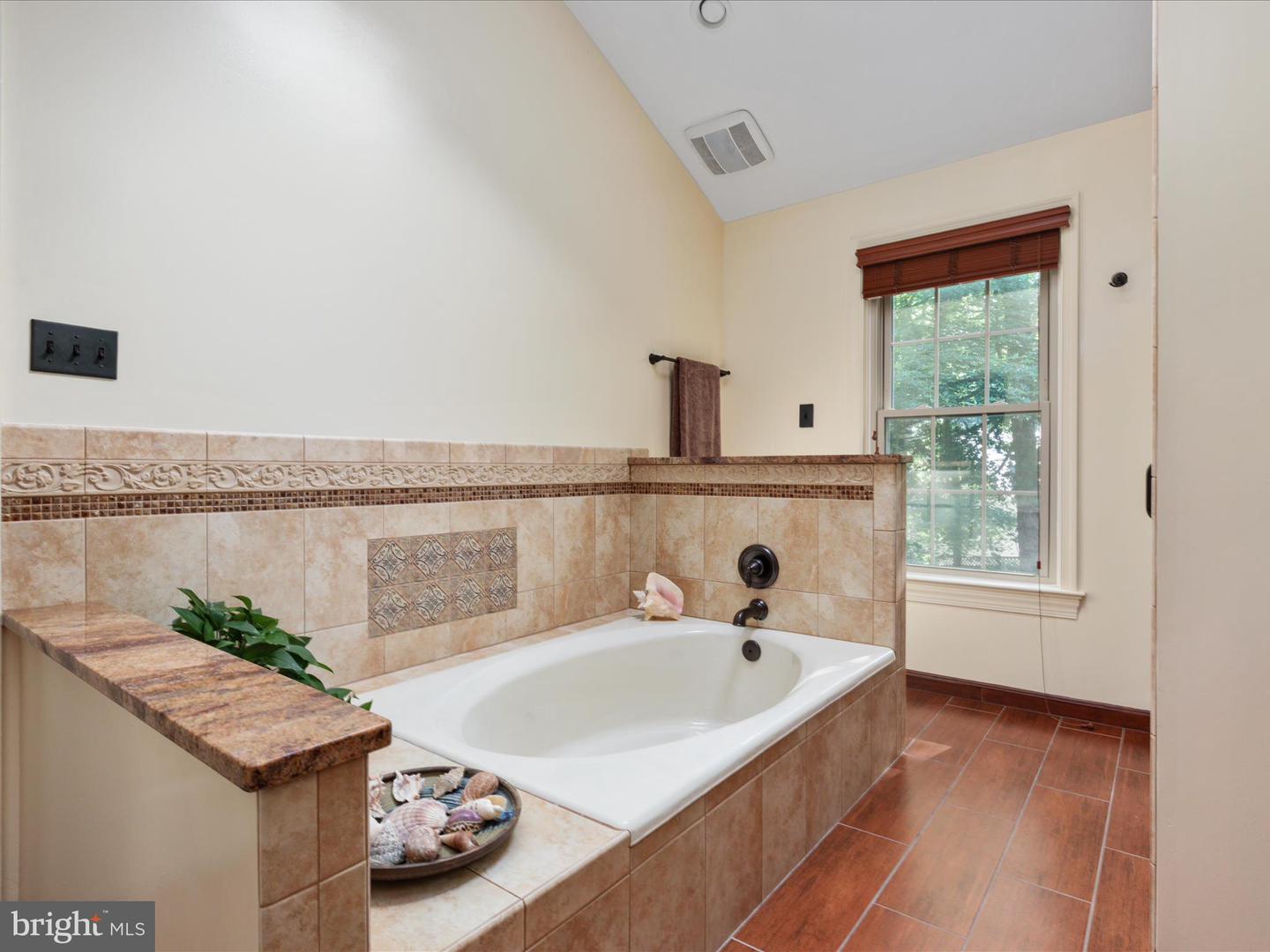 4819 BENTONBROOK DR, FAIRFAX, Virginia 22030, 4 Bedrooms Bedrooms, ,4 BathroomsBathrooms,Residential,For sale,4819 BENTONBROOK DR,VAFX2237178 MLS # VAFX2237178