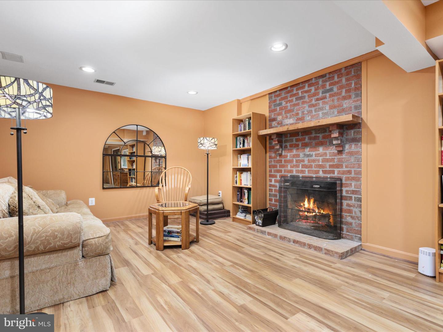 4819 BENTONBROOK DR, FAIRFAX, Virginia 22030, 4 Bedrooms Bedrooms, ,4 BathroomsBathrooms,Residential,For sale,4819 BENTONBROOK DR,VAFX2237178 MLS # VAFX2237178