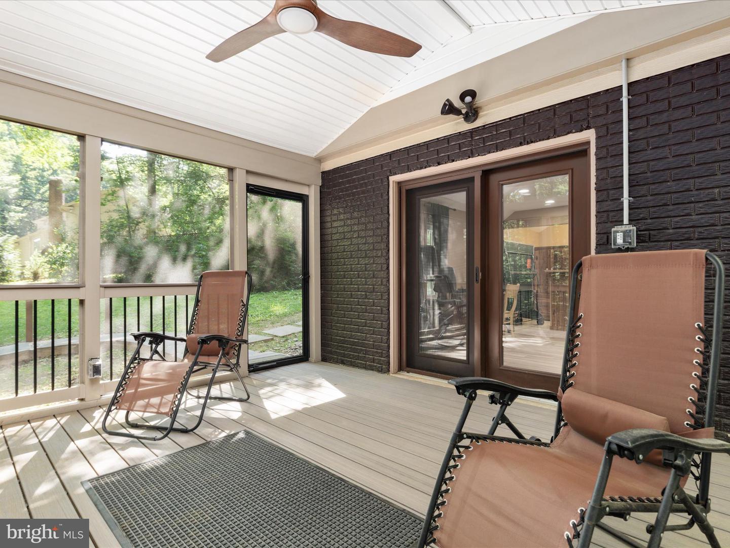 4819 BENTONBROOK DR, FAIRFAX, Virginia 22030, 4 Bedrooms Bedrooms, ,4 BathroomsBathrooms,Residential,For sale,4819 BENTONBROOK DR,VAFX2237178 MLS # VAFX2237178