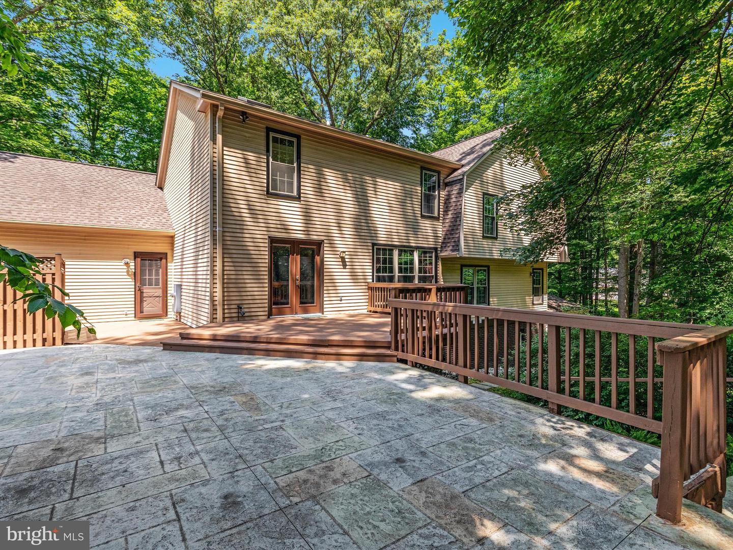 4819 BENTONBROOK DR, FAIRFAX, Virginia 22030, 4 Bedrooms Bedrooms, ,4 BathroomsBathrooms,Residential,For sale,4819 BENTONBROOK DR,VAFX2237178 MLS # VAFX2237178