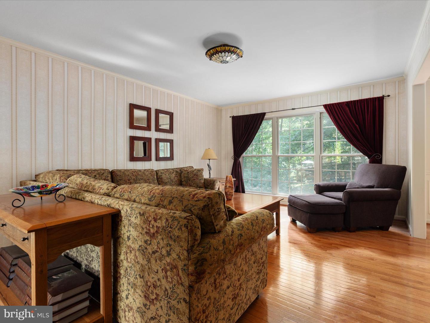 4819 BENTONBROOK DR, FAIRFAX, Virginia 22030, 4 Bedrooms Bedrooms, ,4 BathroomsBathrooms,Residential,For sale,4819 BENTONBROOK DR,VAFX2237178 MLS # VAFX2237178