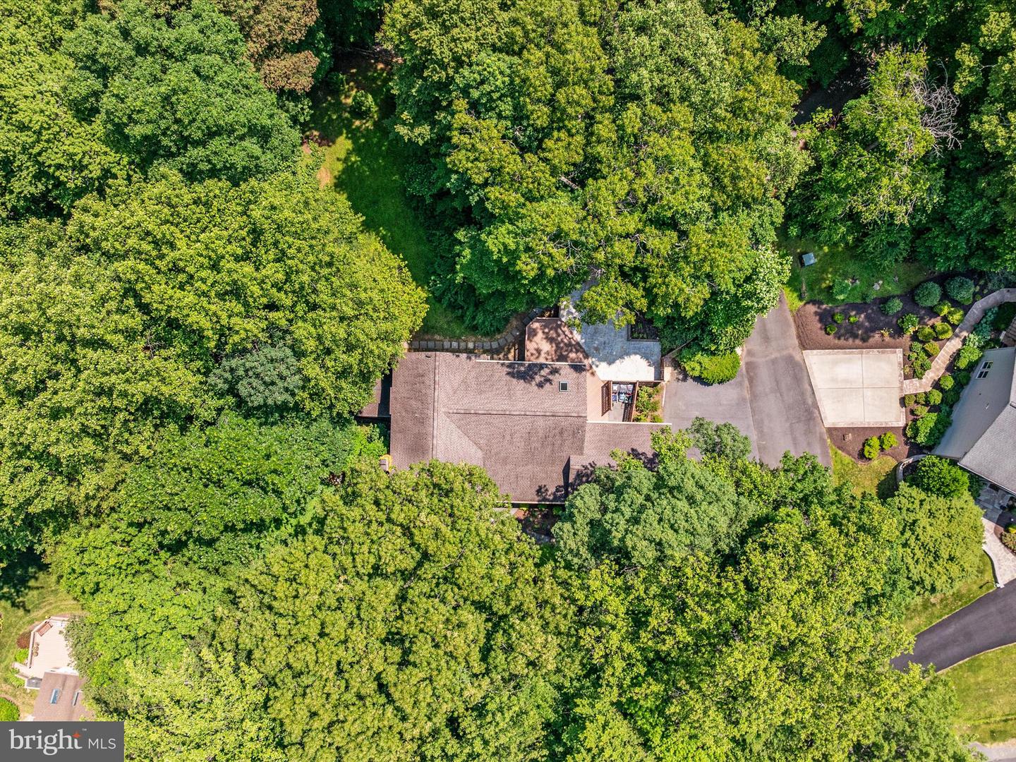 4819 BENTONBROOK DR, FAIRFAX, Virginia 22030, 4 Bedrooms Bedrooms, ,4 BathroomsBathrooms,Residential,For sale,4819 BENTONBROOK DR,VAFX2237178 MLS # VAFX2237178