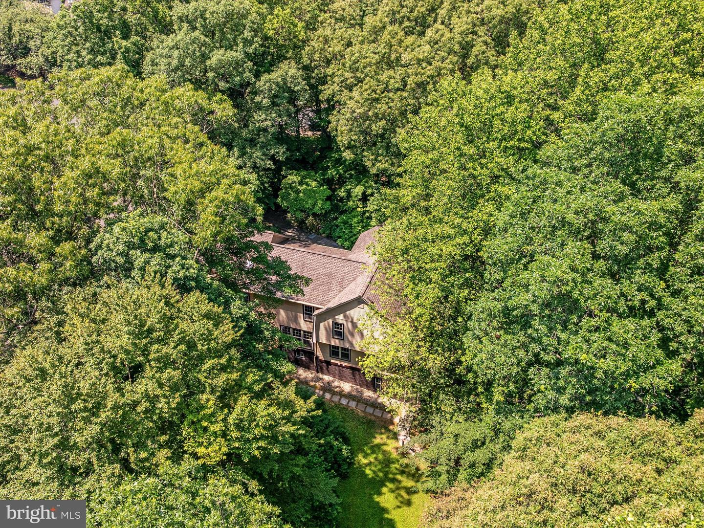 4819 BENTONBROOK DR, FAIRFAX, Virginia 22030, 4 Bedrooms Bedrooms, ,4 BathroomsBathrooms,Residential,For sale,4819 BENTONBROOK DR,VAFX2237178 MLS # VAFX2237178