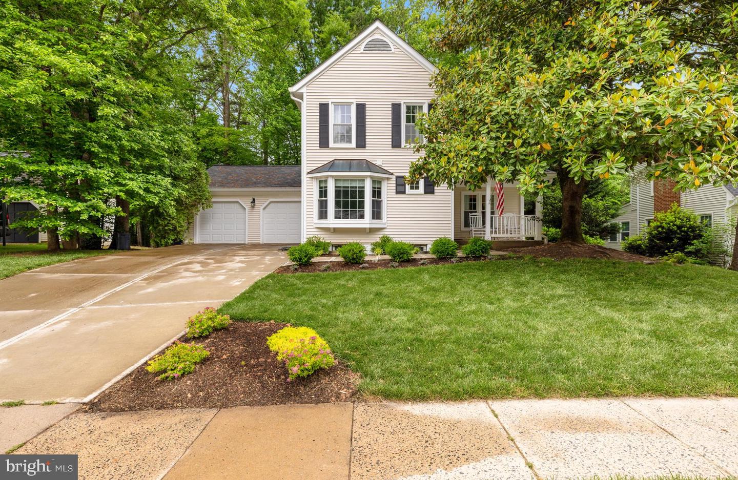 9206 NORTHEDGE DR, SPRINGFIELD, Virginia 22153, 3 Bedrooms Bedrooms, ,3 BathroomsBathrooms,Residential,For sale,9206 NORTHEDGE DR,VAFX2237628 MLS # VAFX2237628