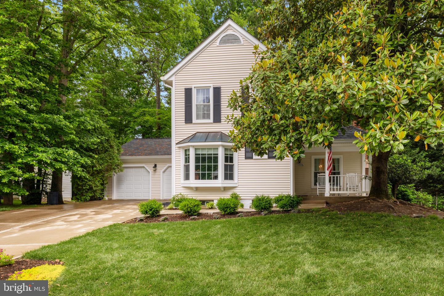 9206 NORTHEDGE DR, SPRINGFIELD, Virginia 22153, 3 Bedrooms Bedrooms, ,3 BathroomsBathrooms,Residential,For sale,9206 NORTHEDGE DR,VAFX2237628 MLS # VAFX2237628